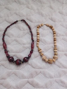2 Vintage Wood Bead Chunky Necklaces Light Neutral Blonde & Cherry Colored - Picture 1 of 8