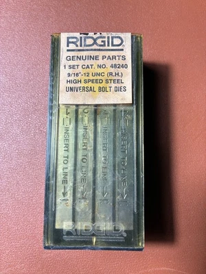 Ridgid 48240 9/16" -12 UNC (RH) High Speed Alloy Steel Universal Bolt Dies - Image 1 of 3