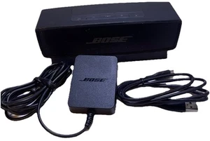 Bose SoundLink II Mini Special Edition Bluetooth Speaker - Triple Black w/ Base - Picture 1 of 5