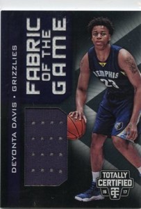 DeYonta Davis 2016-17 Panini Totally Certified Fabric of the Game Material