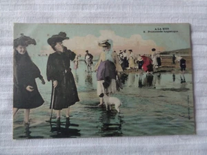 CPA  A LA MER  PROMENADE HYGIENIQUE - Picture 1 of 2