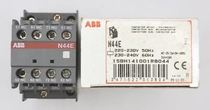 ABB/BBC Contattore N44E 220V 50Hz / 240V 60Hz (1SBH141001R8044) NUOVO/CONFEZIONE ORIGINALE - Foto 1 di 1