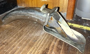 Boño de verter lata de aceite de metal vintage Plews Tools - Imagen 1 de 12