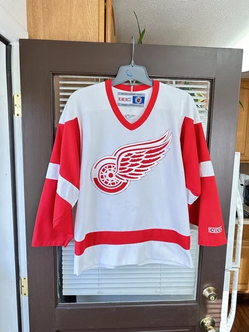 Vintage Detroit Red Wings CCM NHL Hockey Jersey STITCHED Cover