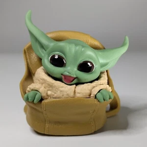 Star Wars Mandalorian Bounty Collection Baby Yoda Grogu in Backpack 2.5" Figure - Picture 1 of 3