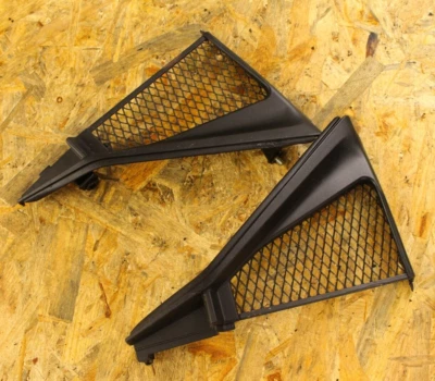 MV Agusta F3 800 F3 675 2012 2013 2014 2015 2016 oil cooler grille cover fairing - Image 1 of 4