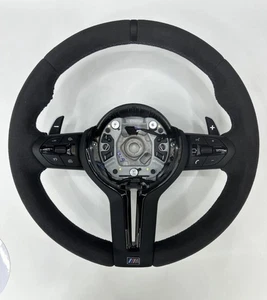 Volante Alcantara M para BMW Serie F F80 F82 F30 M2 M3 M4M240i M140i F20 - Imagen 1 de 6