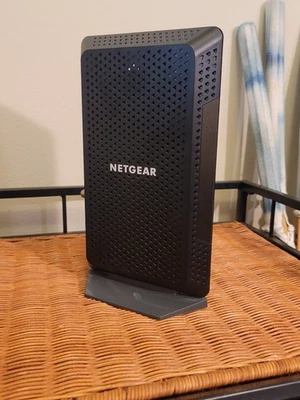 NETGEAR Nighthawk CM1200-100NAS DOCSIS 3.1 Cable Modem with power cord - Image 1 of 4