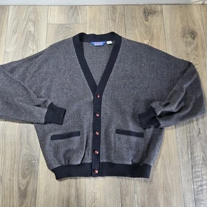 Vintage 70’s Pendleton Black Gray Plaid 100% Virigin Wool Button Up Cardigan XL - Picture 1 of 9