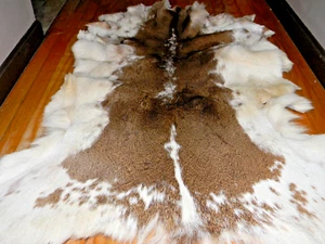 PIEBALD Deerskin Hair On Hide Full Deer Hide Soft Rug Pelt - Picture 1 of 20