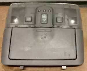 02-06 LEXUS ES330 ES300 SUPERIOR CÚPULA LUZ TECHO CORREDIZO INTERRUPTOR ENLACE HOMELINK GRIS - Imagen 1 de 2