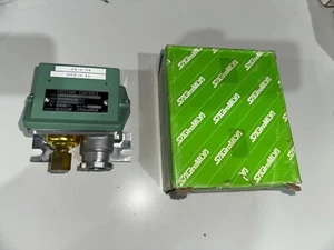 SAGINOMIYA PRESSURE CONTROLS ANS-C106PG1   0.06 - 0.6 MPA - Picture 1 of 6