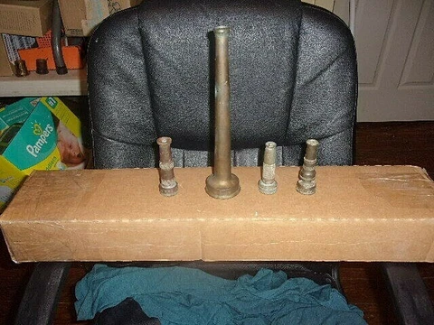 FOUR VINTAGE & ANTIQUE SOLID BRASS GARDEN HOSE WATERING NOZZLES Cover