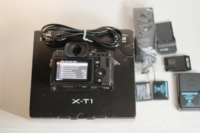 Fujifilm X-T1 Camera Bundle - Image 1 of 4