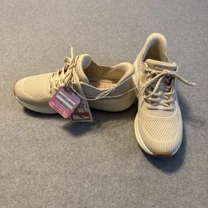 Skechers Women's Swift Fit Athletic Mesh Sneaker Size 7 Natural 179129SA - Picture 1 of 9