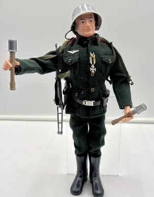 GI Joe 1966 SOTW Soldado Rubio Alemán Sin Cicatriz Completo con Medalla Cruz de Hierro Foto 1 de 4