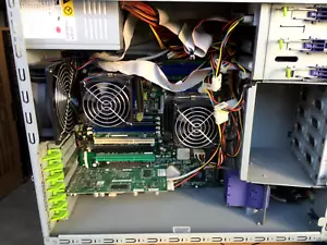 SUN A59, W2100z 2x2.6Ghz ,2Gb, 80gbHDD-IDE,DVD,FX1100-GFX, Test-PASS - Picture 1 of 19