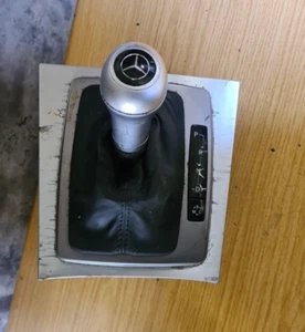2011 MERCEDES BENZ W204 C220 AUTOMATIC GEARSTICK SELECTOR A2042673724 - Picture 1 of 8