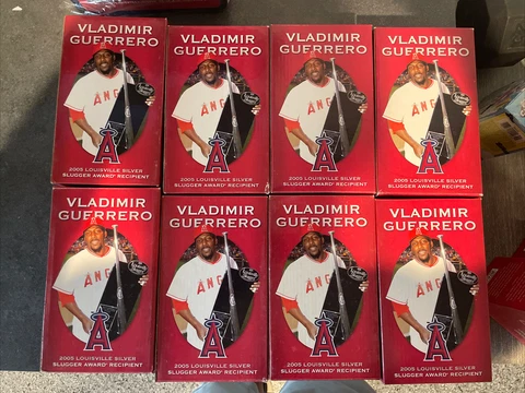 Vladimir Guerrero 2005 Louisville Silver Slugger Award Recipient Bobblehead NIB Cover