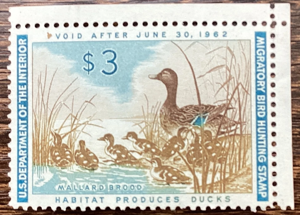 Duck  Stamp 1961 $3 Mallard Brood RW28 MH - Image 1 of 1
