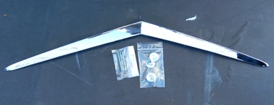 Chevrolet 57 Chevy 210 1957 o 150 nuevo cromo V8 maletero Vee 1957 Chevrolet Foto 1 de 2