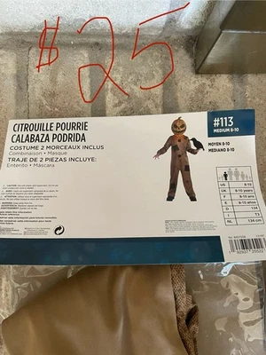 Halloween costumes  - Image 1 of 4