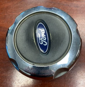 Ford Explorer Center Cap OEM 1L24-1A086-BC - Picture 1 of 3