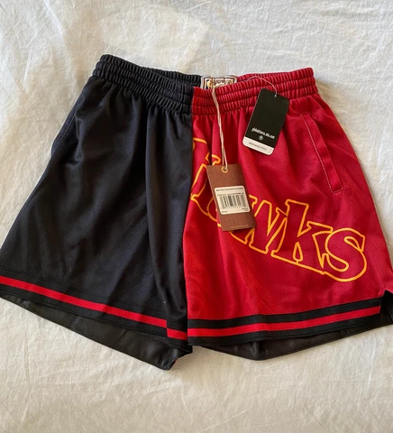 mitchell ness nba womens big face shorts 5.0 hawks multicolor size L $75 Cover