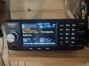 Uniden SDS200 Cyfrowy skaner policyjny True I/Q - Zdjęcie 1 z 2