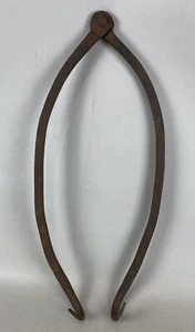 Antique Primitive Hand Forged Wrought Iron Hinged Kettle Hanger/Carrier - Picture 1 of 4