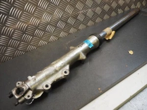 SUZUKI GT250 1976 51110-33131 Front fork RH 10711 - Bild 1 von 10