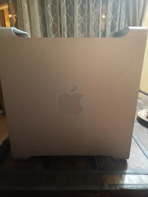 Power Mac G5 Dual 2 GHz  - Immagine 1 di 4