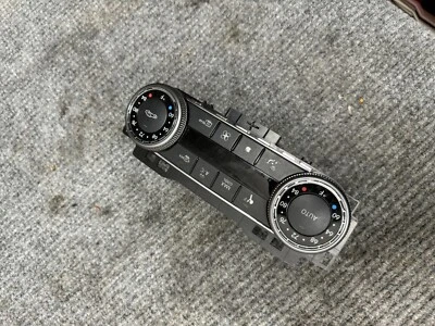 2008-2011 MERCEDES BENZ C350 A/C AQUECEDOR MÓDULO INTERRUPTOR DE CONTROLE CLIMÁTICO FABRICANTE DE EQUIPAMENTO ORIGINAL - Imagem 1 de 4