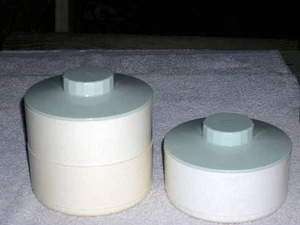 TUPPERWARE 5 PIECE COVERED DISH W LIDS GREAT FOR VANITY - Bild 1 von 3