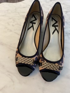 anne klein animal print shoes