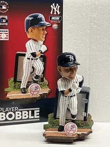Derek Jeter New York Yankees Limited Edition Bank Bobble Bobblehead /144 (NEW) - Picture 1 of 5
