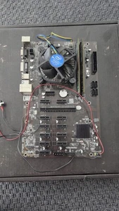 B250 BTC- 12P Mining Motherboard LGA1151 / Intel Core i5 / 8GB DDR4 + 6x Risers - Afbeelding 1 van 8