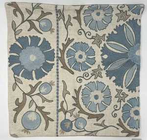 Pottery Barn Lorina Embroidered Pillow Cover Floral - Seaglass Multi_NWOT_#TI - Picture 1 of 11