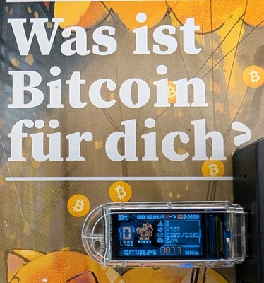 385KH/s!!! Bitcoin NM Miner -  LCD Dongle - USB Stick - Nerdminer  - Bild 1 von 4