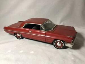 ERTL 1962 Pontiac Catalina 421SD 1:18 pressofuso - Foto 1 di 8