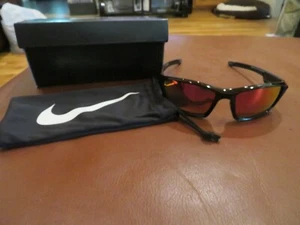 Occhiali da sole Nike Skylon marroni per adulti nuovi con etichetta - Foto 1 di 3