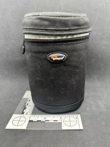 Lowepro Lens Case 1 Small Bag holds 3.5w x 5H Lenses - Picture 1 of 2