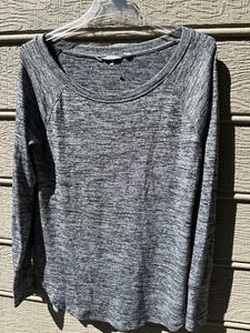 Suéter para mujer Athleta pequeño gris claro suave manga larga - Imagen 1 de 2