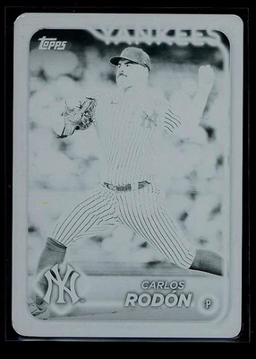 Placa de impresión negra Carlos Rodon 2024 Topps 1/1 #593 Yankees Foto 1 de 2
