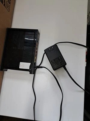 Netgear N300 WNR3500L V2 Wireless N Gigabit Router  - Image 1 of 2