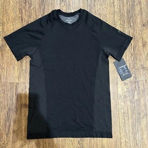 Fabletics Herren XS schwarz Training Tag T-Shirt neu mit Etikett $ 44,95 - Bild 1 von 6