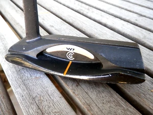 Cleveland VP 1 Blade Putter RH 33.5 " poor grip Free S/H - Picture 1 of 4