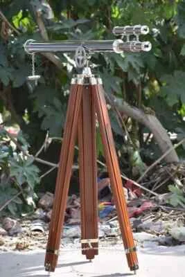 Telescopio con trípode de madera náutico plateado 39" piso Harbor Master Foto 1 de 4
