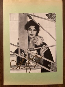 Ava Gardner Signed Autographed Photo w COA Mogambo The Killers Barefoot Contessa - Picture 1 of 6