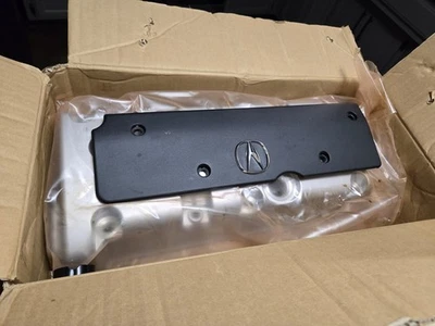 02-06 Cubierta de válvula de culata de motor OEM Acura RSX K20A3 y placa de llenado Foto 1 de 4